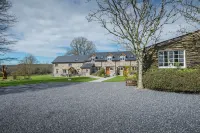 Teifi Cottage Hotels in Penbryn