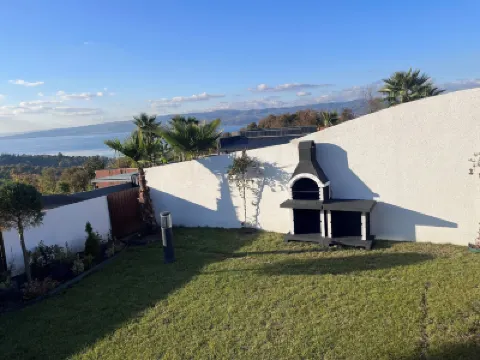 สะปันจา ไทนี่ โฮม โรงแรมใน