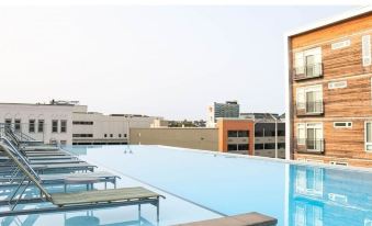 Cozysuites Two Stylish Apts Monument Circle Indy