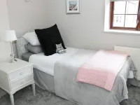 Little Beeches Hotels in Gobowen