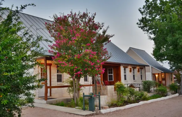 古恩內小屋酒店