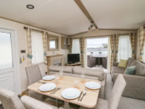 Balmoral Hotels in Pendine
