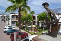 State Inn - parking
