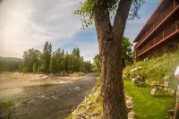 Hotel Rio Vista - Mountain view