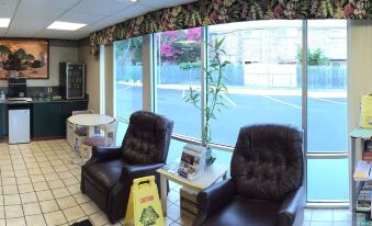 Express Inn
