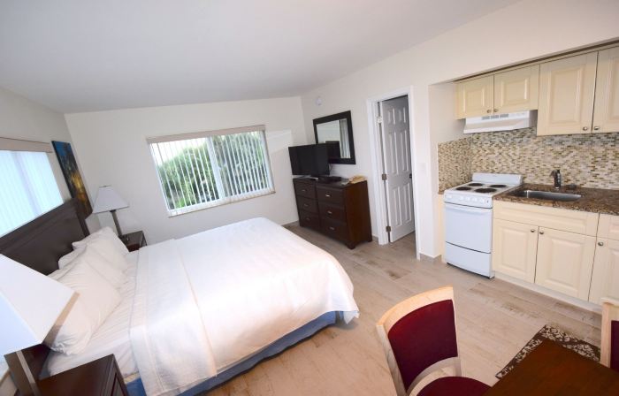 Surf Side Resort