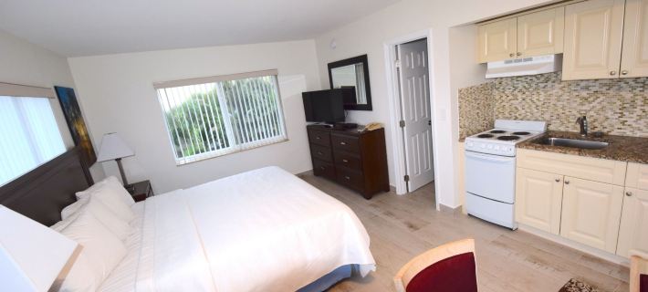 Surf Side Resort Hotels in Pompano Beach