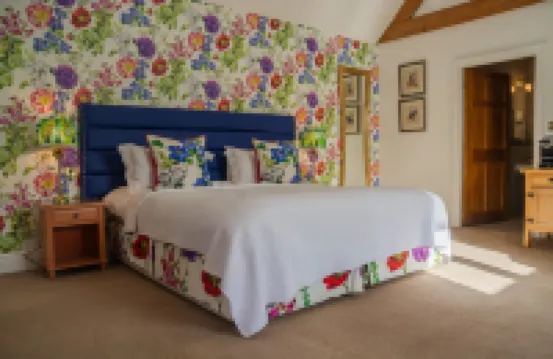 巴斯羅霍爾漁夫酒店 德比郡河谷酒店