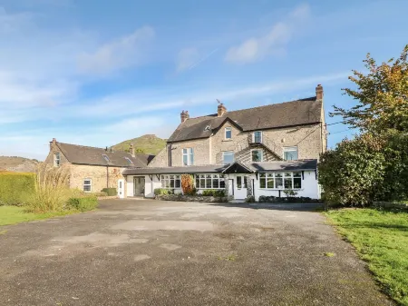 Hillcrest House Отели в г. Мейплтон