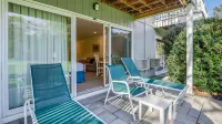 East Hampton House Resort Hotel a Springs