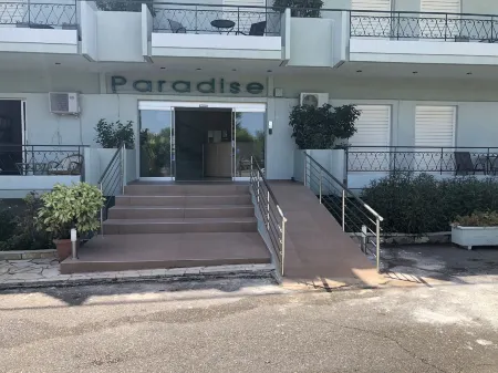 Hotel Paradise Отели в г. Skala Oropou
