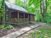Cricket Hill Lodge & Cabins Hotels in Holmes County