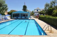 Galeana Beach Hotel - Beach