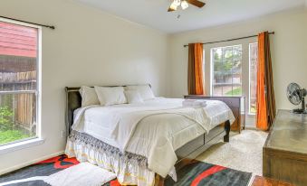 Home 7 Mi to Energy Corridor: Remote-work Ready!