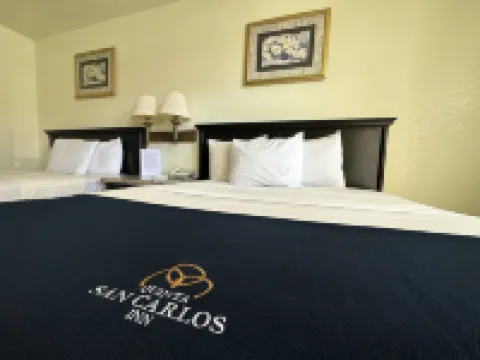 Hotel Quinta San Carlos Inn โรงแรมใน