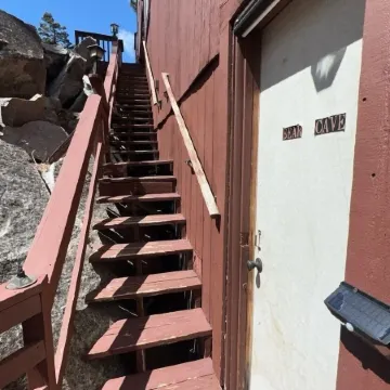 Lakescape 3 Bedroom Condo by RedAwning