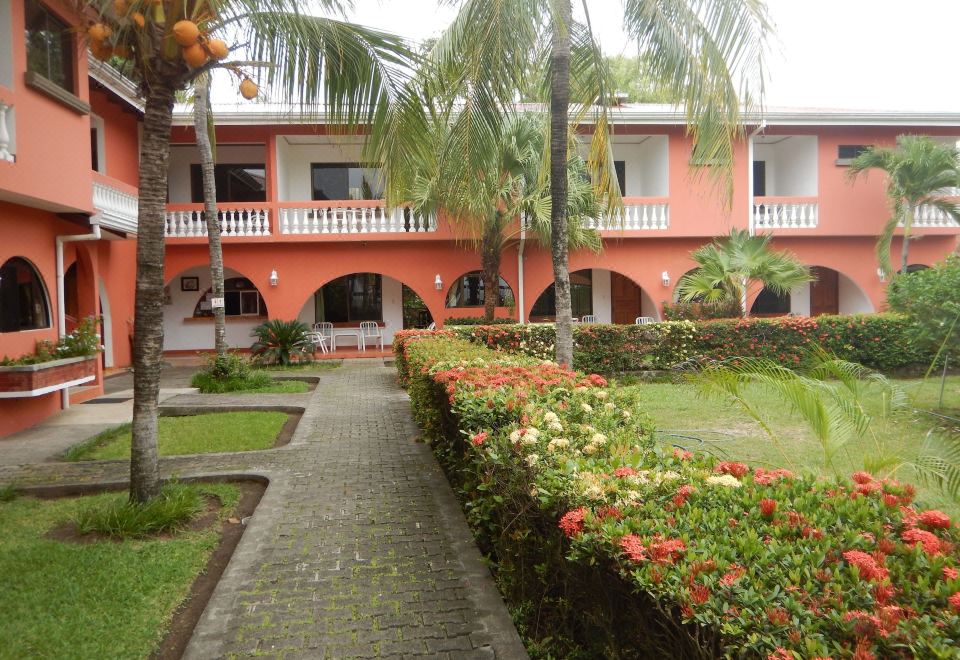 Hotel Apartotel Flamboyant, Exterior, Garden