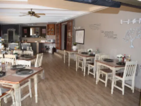 Gemstone Guest House Hotels in Klerksdorp