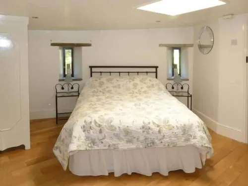 The Round House