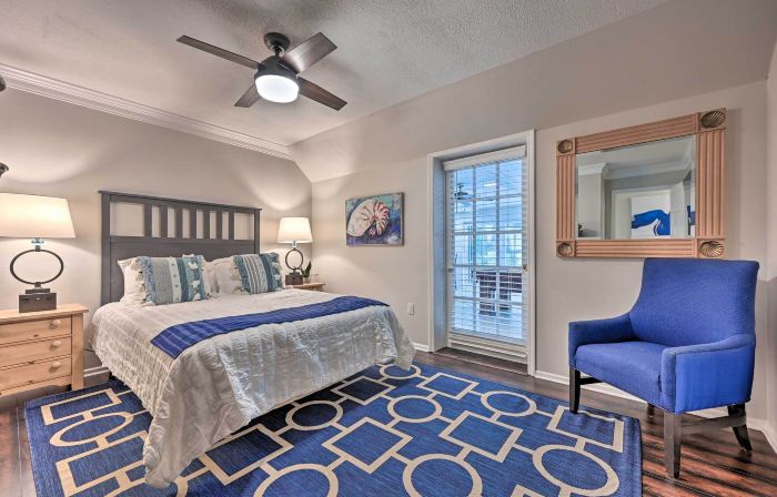 Huge Lutz Family Retreat w/ Game Room & Pool!