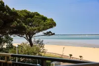 Résidence les Suites Pereire Hotels in Аркашон