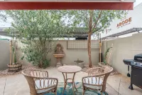 Donny's Den Hotels in Alhambra