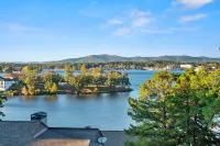 Hot Springs Vacation Rental w/ Game Room!