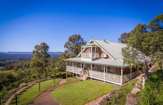 畢默登度假山莊