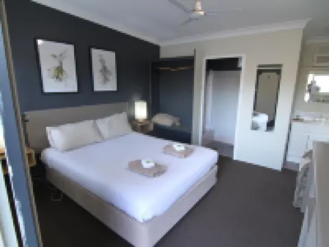 เมลโรสโมเต็ล โรงแรมในโบว์รอล