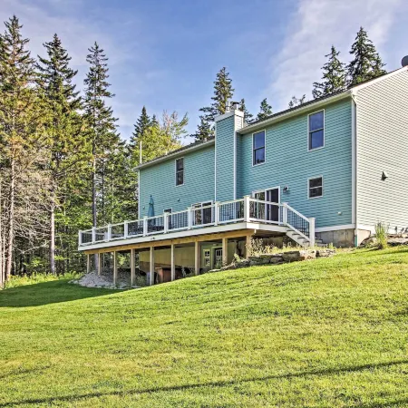 West Dover Home - 3 Miles to Mount Snow Resort!