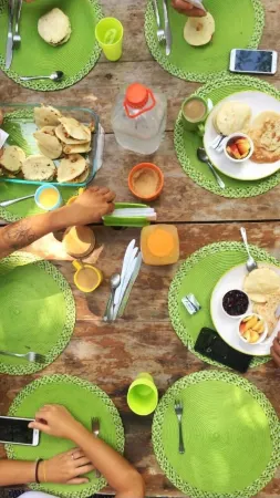 Acuarela Hostal Отели рядом с достопримечательностью «Playa Blanca»