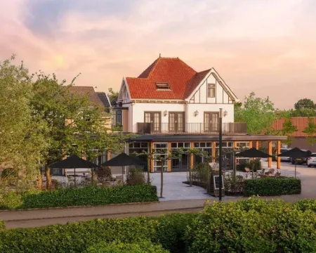 Romantik Badhotel Renesse Hotels in Renesse
