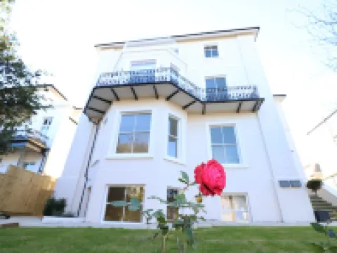 Hamilton's Studio Hotels in Ryde