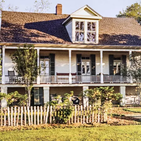 Vintage Louisiana Vacation Rental Home