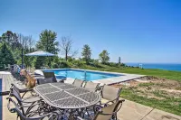 Hot Tub & Sauna! 7-Acre Coastal Michigan Home - 3-Star