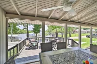 Idyllic Afton Getaway with Dock and Grand Lake Access! - 3-stjärniga