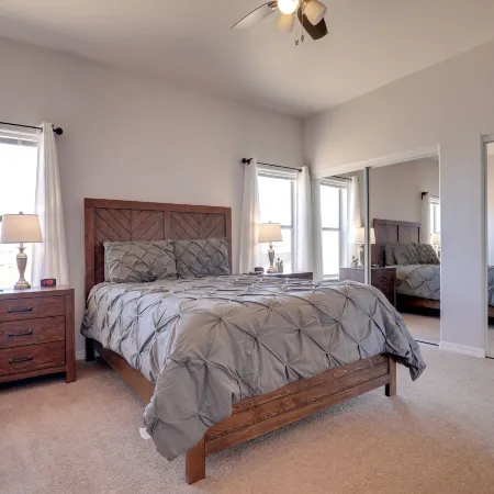3 Mi to Lake Powell: Pet-Friendly Page Home
