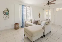 Villas Palmar - Modern Luxury in Tropical Weather