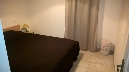 Beachside sea views, aircon, internet, modern, private parking