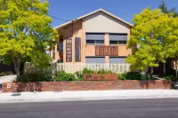 Lake Wendouree Luxury Apartments Hotel a Lake Wendouree