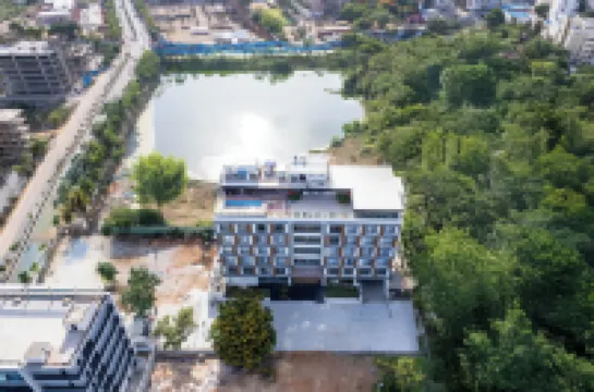 Trunk & Trolley A Luxury Boutique Hotel فنادق في 