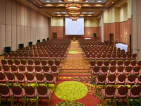 Embassy Suites by Hilton Loveland Conference Center & Spa Hotels in Larimer County