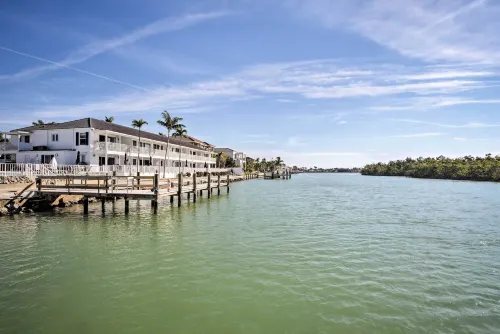Waterfront Marco Island Retreat w/ Shared Docks - Homestays