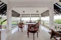 Adinda Beach Hotel and Villa - 2-Star