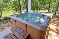 Lakefront Cottage w/ Private Hot Tub! - 3-Star
