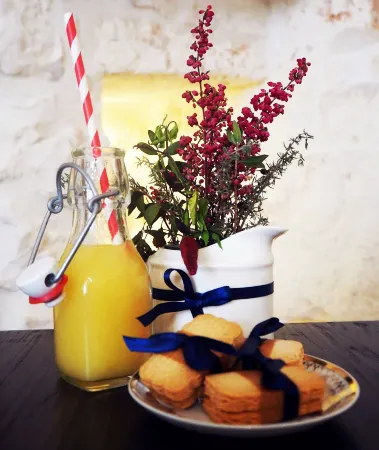 Albergo Diffuso Sotto le Cummerse Отели рядом с достопримечательностью «Centro Storico Locorotondo»