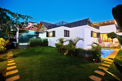 Joyau Secret # Jardin # Piscine # Bien-être # Prox Centre Ville のホテル