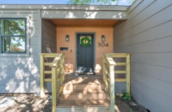 Round Rock Rewind - Cowboy Pool, Fire Pit & Chill Vibes Kalahari DT Round Rock