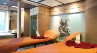 Jolly Suites&Spa Petkasem Hotels in Krathum Baen District