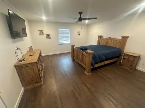 4-bedroom RIVER FRONT home located on the beautiful Current River in Van Buren